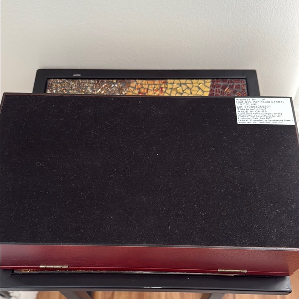 Loving Memories Box with Photo Frame - Picture 3 of 4